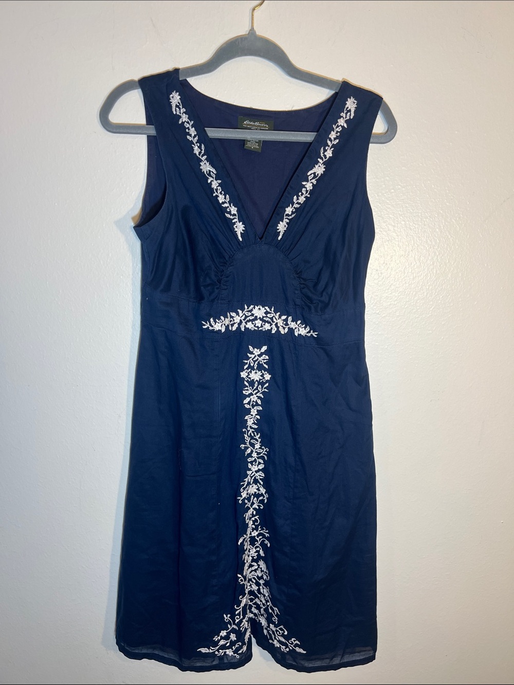 Tommy Bahama Navy Blue Cotton V-Neck Dress with White Embroidered Trim 8 Medium